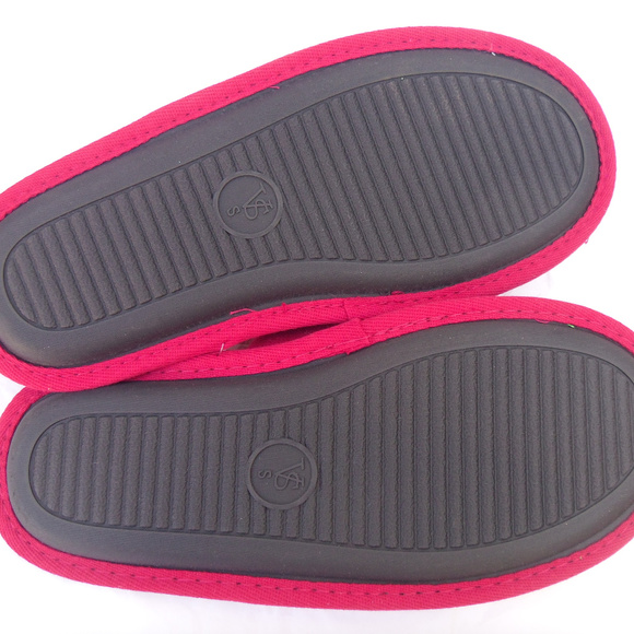 Pantoufles bottines effet tricoté à pompons | la Vie en Rose